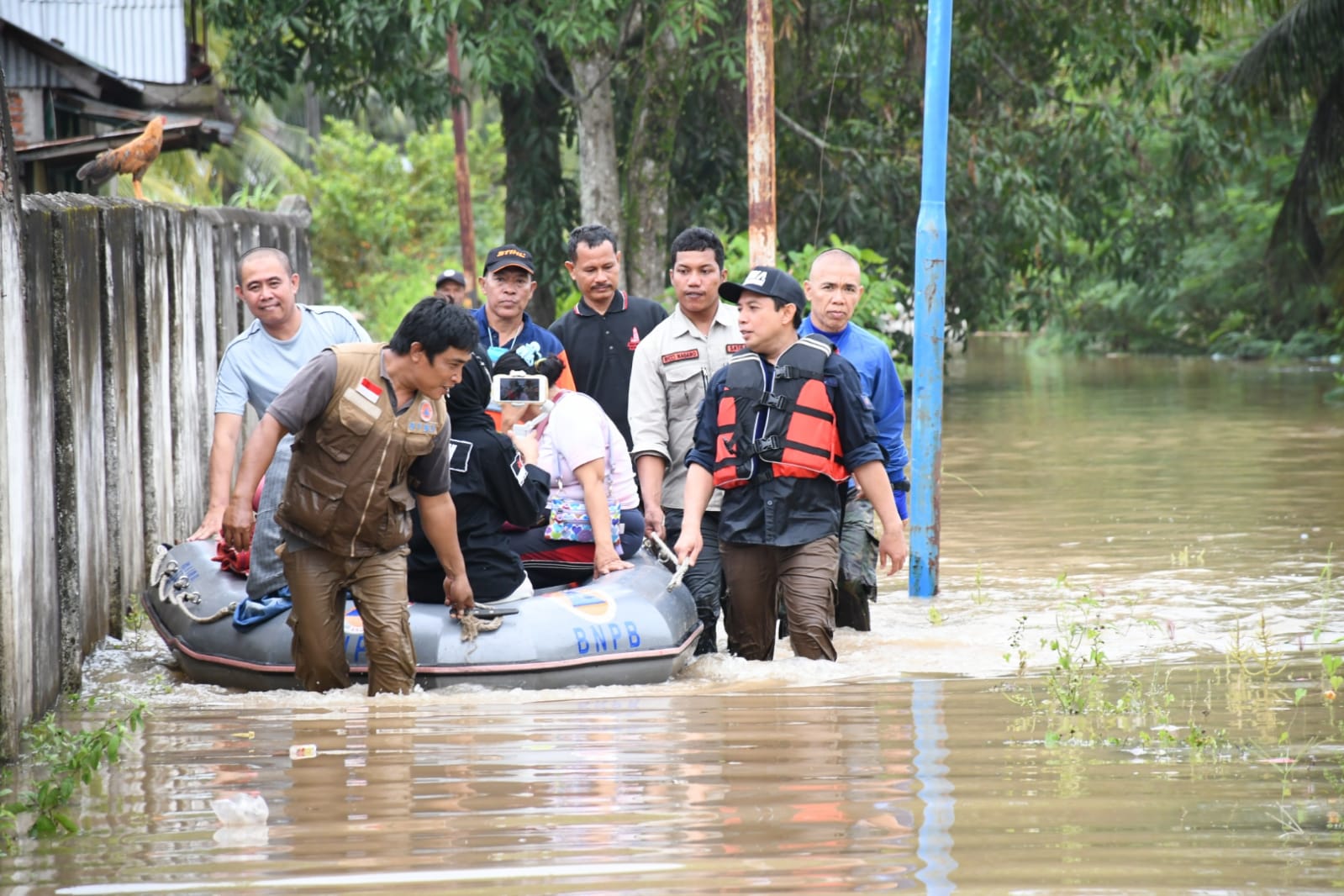 Pemkot Bengkulu Kembali Merespon Cepat Keluhan Warga Terdampak Banjir Banjir