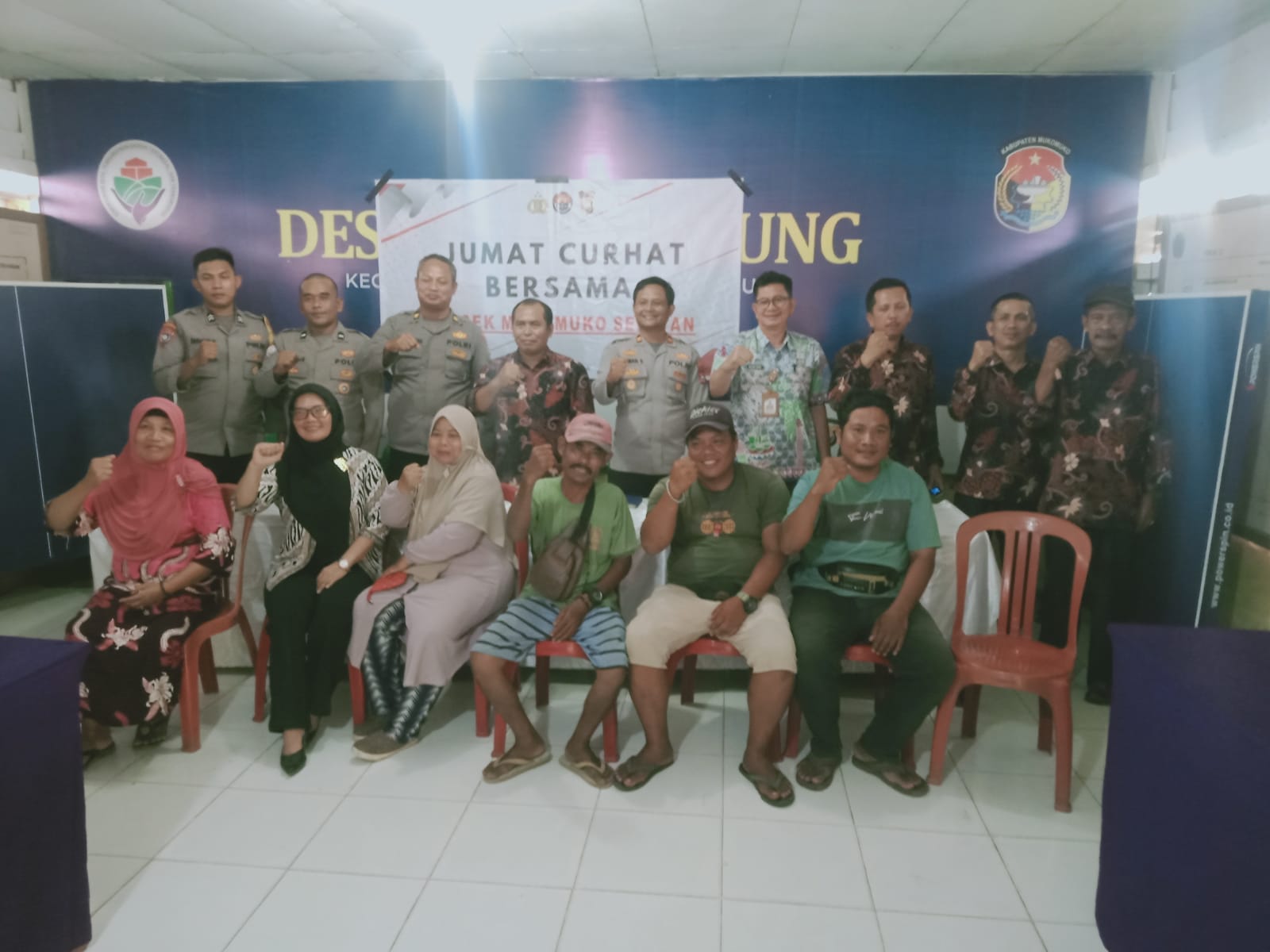 Polsek Mukomuko Mengadakan Kegiatan Juma't Curhat 