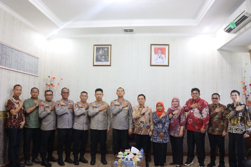 Ketua KPU Provinsi Bengkulu,  Melakukan Kunjungan dan Silaturahmi Ke Polda Bengkulu
