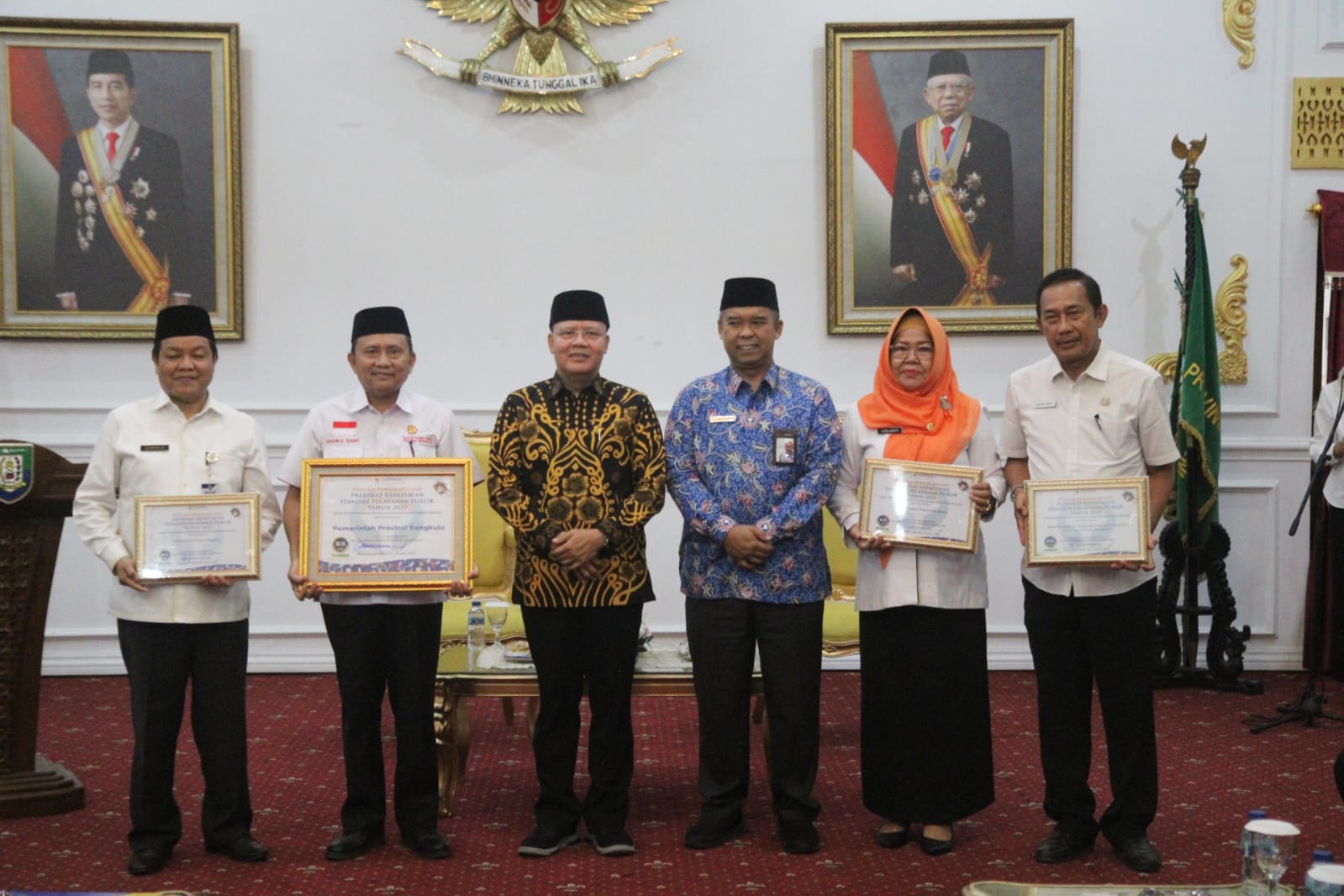 Terima Penghargaan Pelayanan Publik Zona Hijau, Gubernur Rohidin Tetap Prioritaskan Kemanfaatan Layanan
