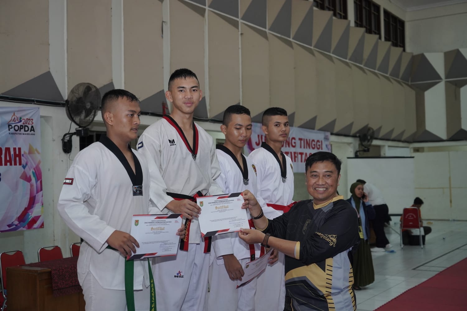 Atlet Taekwondo Bengkulu borong Medali Di Popda Magelang