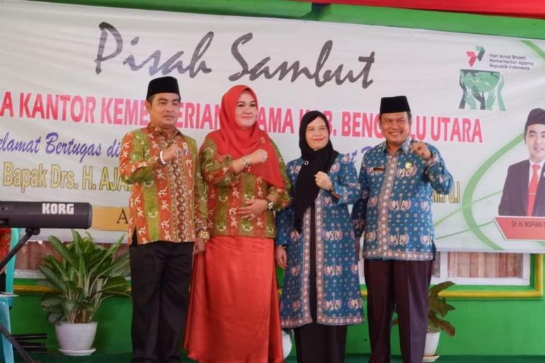 Usai Sambutan, Acara Dilanjutkan dan Serah Terima Jabatan Kepala Kantor Kemenag Kabupaten BU
