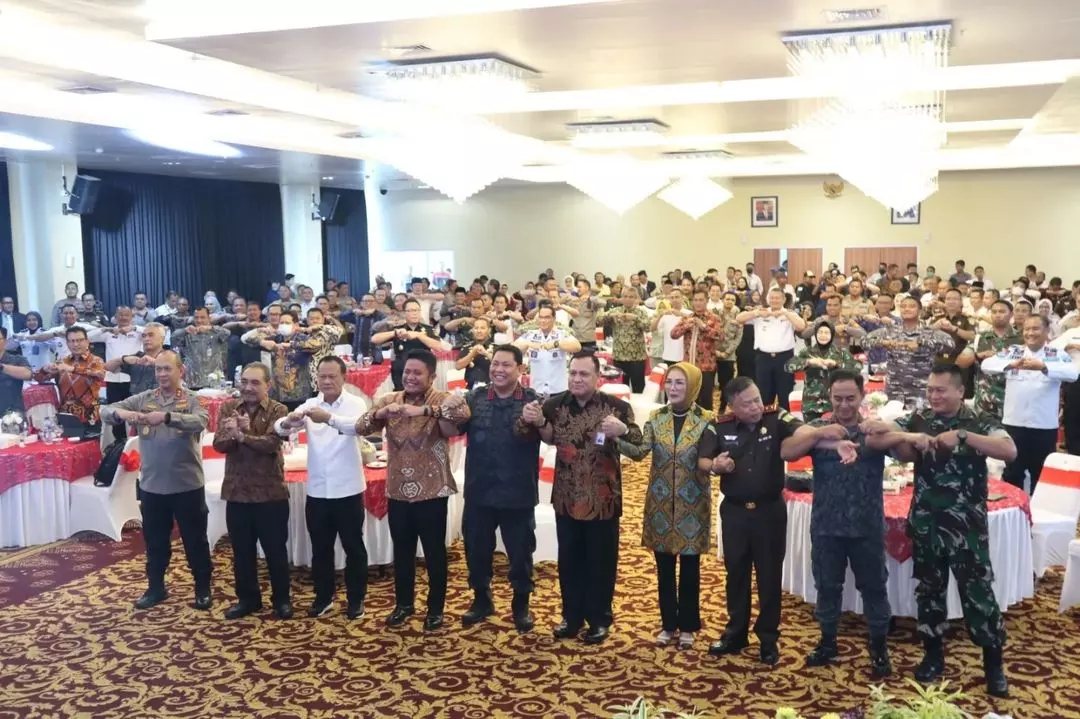 Di akhir Dialog Kepala BNN RI Mengajak Seluruh Stakeholder Terkait untuk Bersama-sama Mewujudkan Provinsi Sumatera Selatan