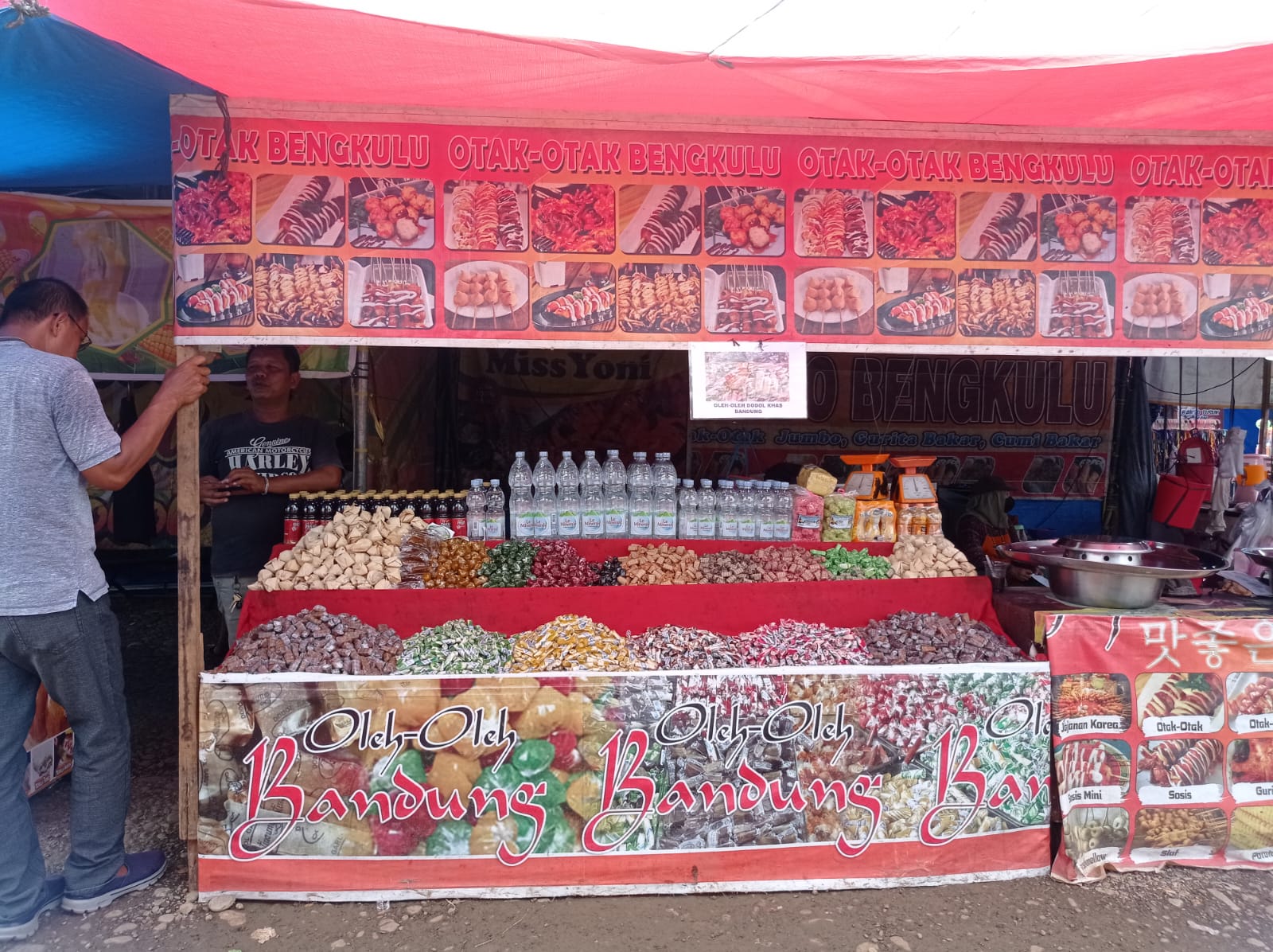 Pemkot Bengkulu Gelar Puluhan Stand UMKM Ramaikan Festival Kuliner di Kota Merah Putih