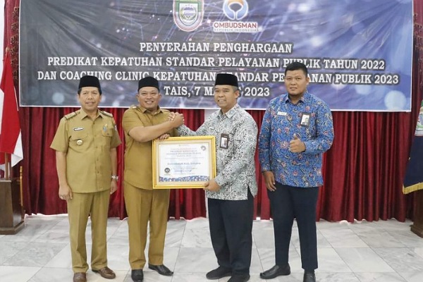 Bupati Seluma Berikan Program Layanan di Kab. Seluma Masuk Katagori Zona Hijau Pelayanan Terbaik 