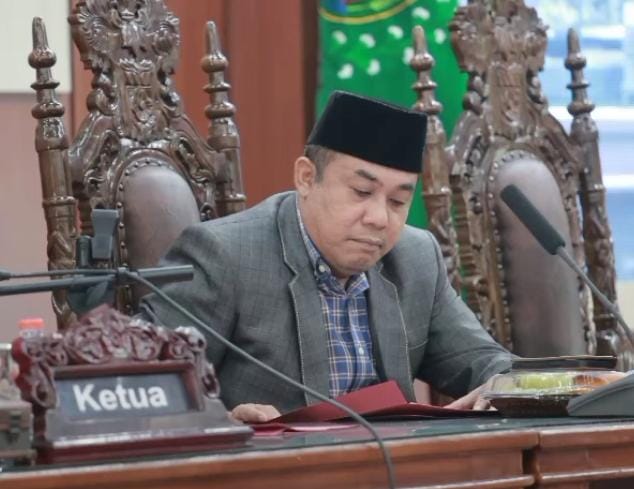 Ketua DPRD Gelar Rapat Paripurna Intern Dengan Agenda Penetapan Masa Reses Pertama 