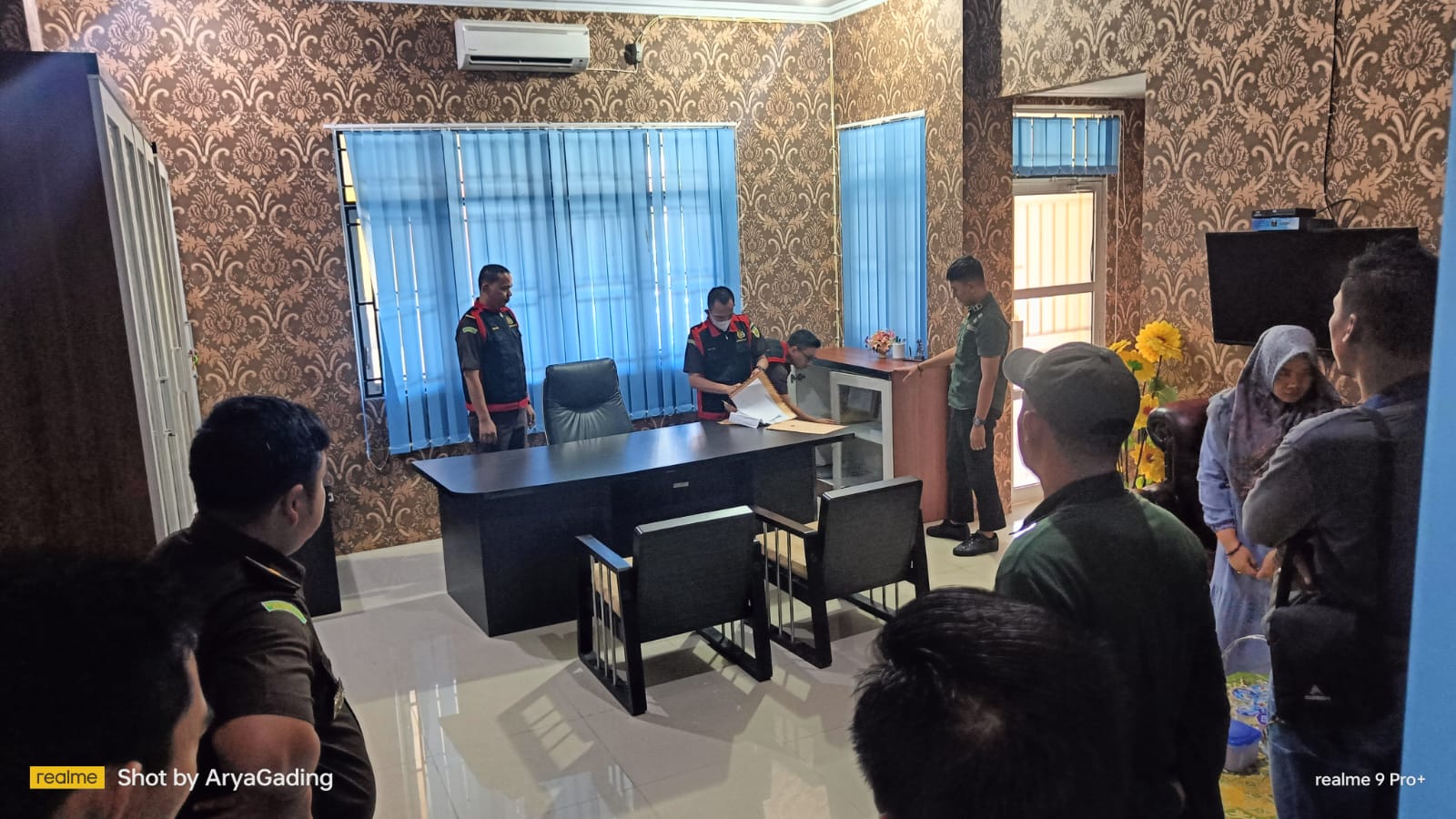 Kejari Seluma Geledah Kantor BKPSDM Kabupaten Seluma, Ada Apa?