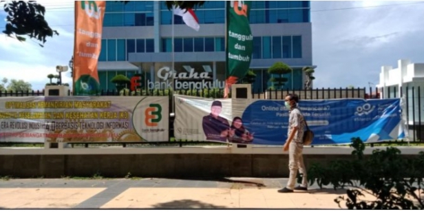 Bank Bengkulu (BI) Akan Salurkan Dana KUR
Mencapai  100 Milyar