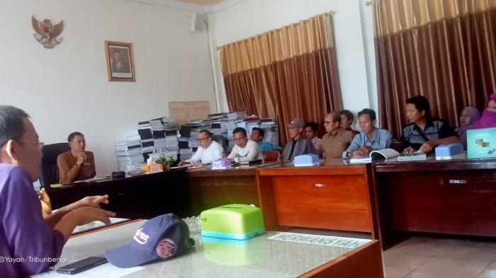 Komisi I DPRD Seluma Bengkulu Beri Apresiasi Anggota Koperasi Manunggal PT MSS Terkait Polemik Plasma