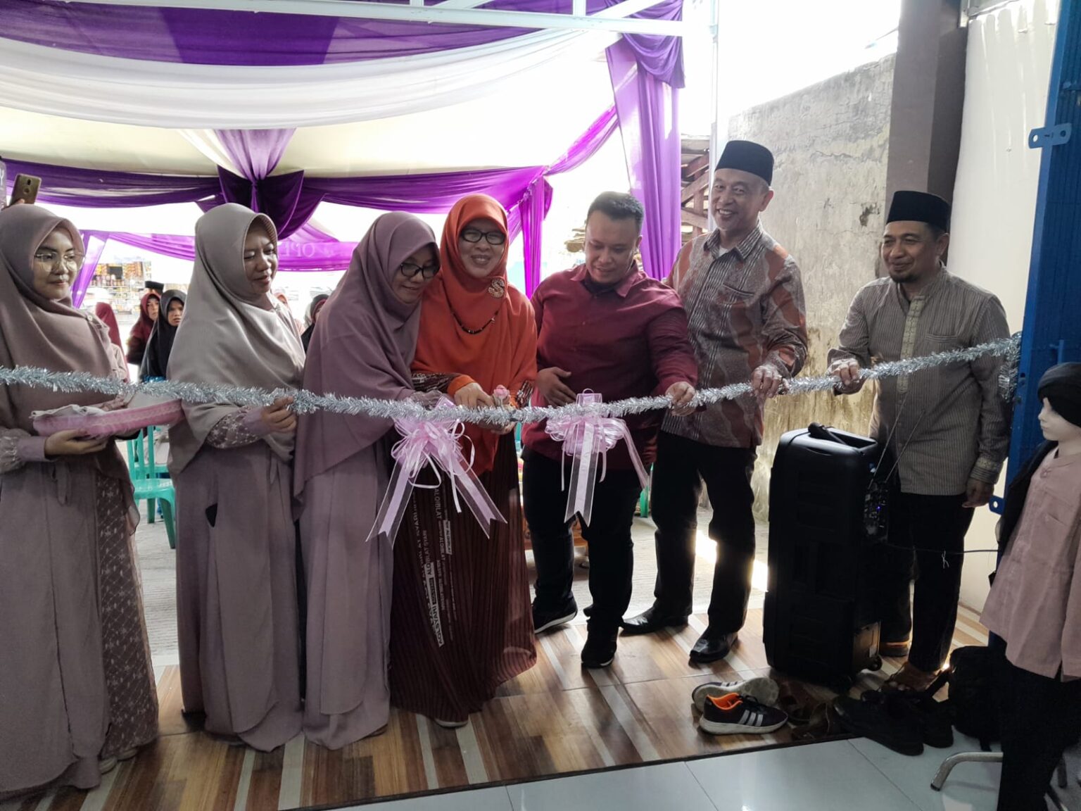 Waka Komisi IV DPRD Provinsi Bengkulu Hadiri Grand Opening Ethica Store Bengkulu Kota