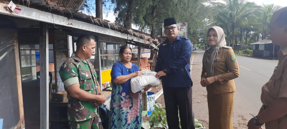 Pemkot Salurkan Bantuan Untuk Warga Terdampak Badai