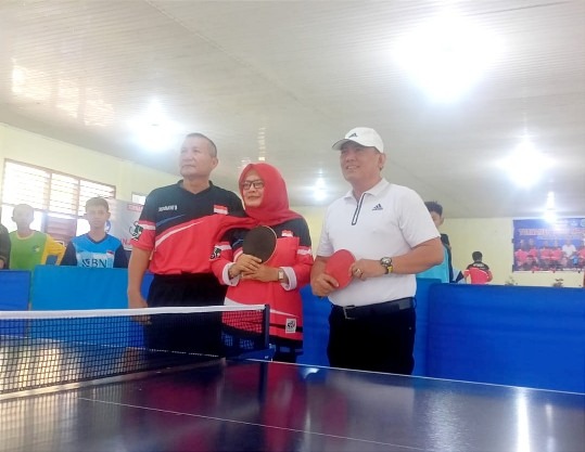 Rayakan HARDIKNAS,Dinas Pendidikan  BS Gelar Turnamen Tenis Meja