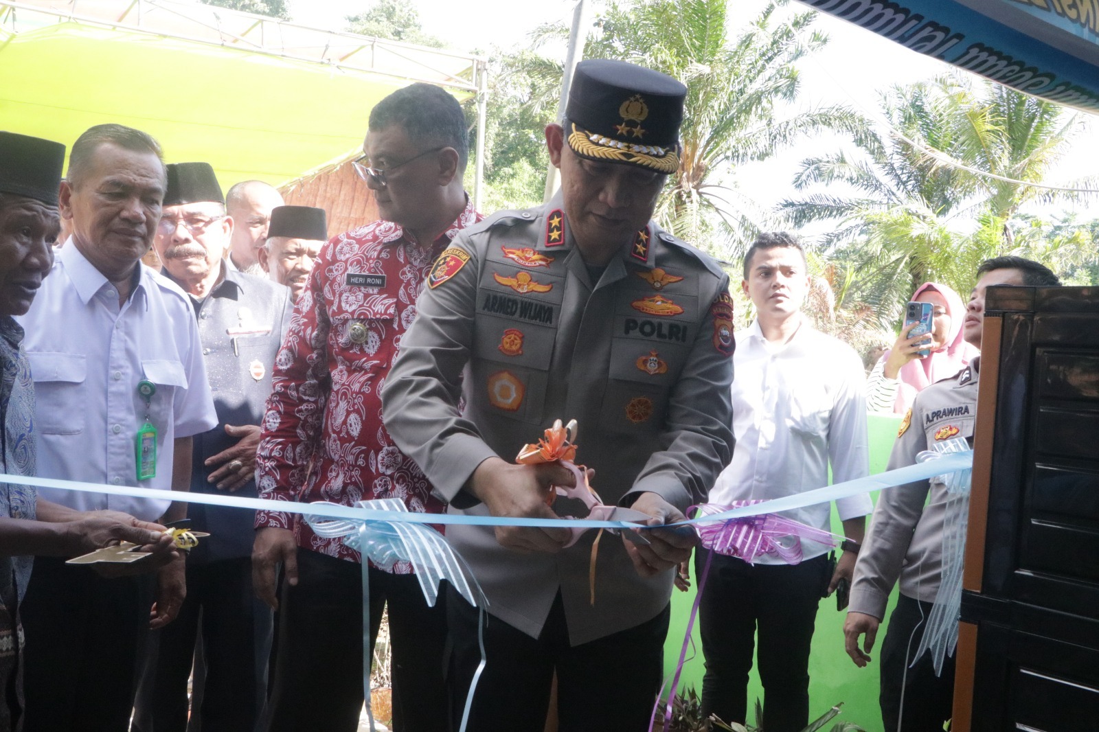 Kapolda Bengkulu Bedah Rumah Warga Kurang Mampu yang Ke-39 
