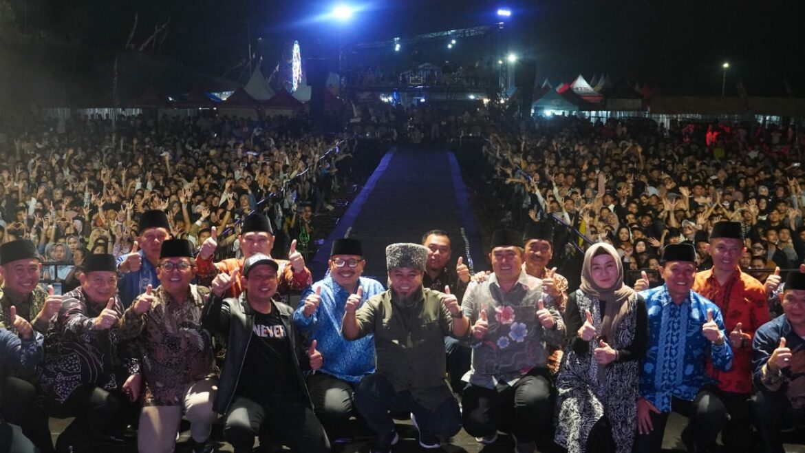 Dipimpin Arif Gunadi, HD SMK Komitmen Bahagiakan Masyarakat
