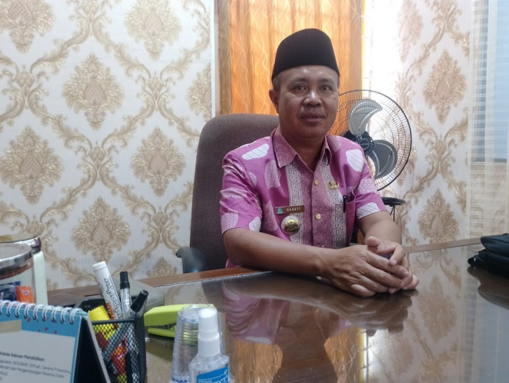 Ketua Satuan Kerja Dana BOS Dikbud Rejang Lebong Hanapi