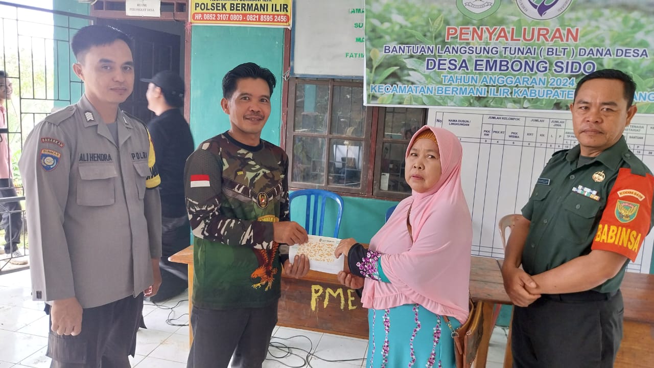 Jelang idul Fitri 25 kpm Terima BLT dd, oleh Pemdes Embong Sido.