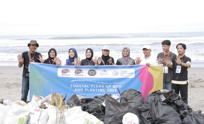 Dalam Rangka Memperingati  Hari Lingkungan Hidup, Cagub Bengkulu Dempo Exler : Tekankan Penting Menjaga  Kebersihan