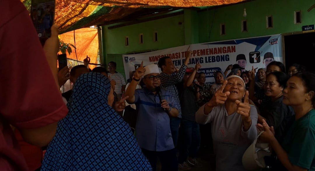 Foto: Cagub Helmi Hasan Blusukan Ke Daerah