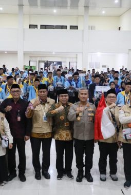 Kapolda Bengkulu Lepas 393 Jamaah Haji Kloter 1, Pengamanan Diperketat Personel Polda Bengkulu