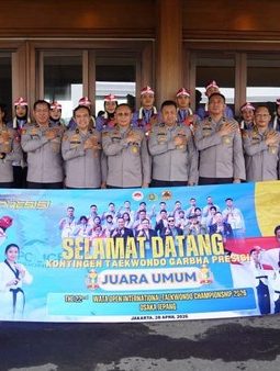 As SDM Kapolri Sambut Kontingen Taekwondo Polri Juara Umum WATA Championship di Soetta