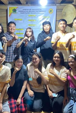 Mahasiswa ISI Padang Panjang Dalami Budaya Rejang Lebong di Sanggar Benuang Sakti.