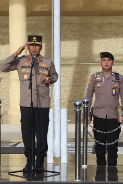 Kapolda Bengkulu Pimpin Apel Pagi, Tekankan Profesionalisme dan Pelayanan Humanis kepada Masyarakat