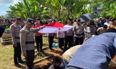 Polresta Bengkulu Laksanakan Upacara Pemakaman AIPTU Alm Puput Joko Pitoyo
