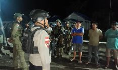 Satgas Ops Damai Cartenz Bersama Polres Yahukimo Jamin Keamanan Logistik Pasca Gangguan Kamtibmas di Perairan Yahukimo