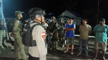 Satgas Ops Damai Cartenz Bersama Polres Yahukimo Jamin Keamanan Logistik Pasca Gangguan Kamtibmas di Perairan Yahukimo