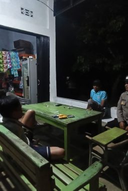 Polsek Seluma Timur Gelar Patroli Malam, Waspada Aksi Premanisme dan Kriminalitas Jalanan