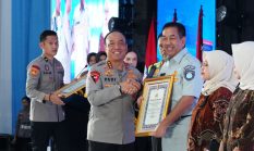 Polri Beri Penghargaan kepada Kementerian dan Lembaga Pendukung Operasi Ketupat 2026, Perkuat Sinergi untuk Keselamatan Masyarakat