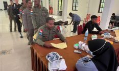 Meriahkan HUT Bhayangkara ke-80, Personel Damai Cartenz Partisipasi Dalam Giat Donor Darah di Polres Nabire