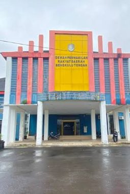 PPPK Paruh Waktu Kembali Keluhkan Gaji yang Belum Dibayarkan