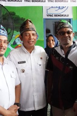 Wali Kota Dedy WahyudiTutup Program Internalisasi Budaya bagi Penyandang Disabilitas, Dorong Kebudayaan yang Inklusif