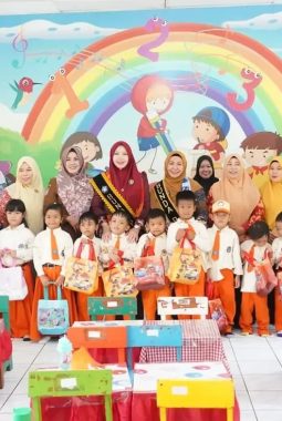 Ny. Khairunnisa Helmi Perkuat Komitmen Tingkatkan Mutu Layanan Pendidikan Anak Usia Dini