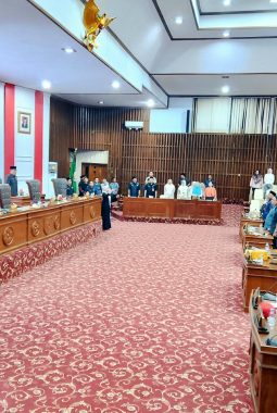 Paripurna DPRD Provinsi Mendengar Jawaban Gubernur atas Pandangan Fraksi : APBD-P 2026 Tetap Berpihak pada Masyarakat