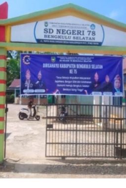 Dapatkan Bantuan APBN, Kepala SDN 78 Negeri Bengkulu Selatan Komitmen Tingkatkan Mutu Belajar Siswa